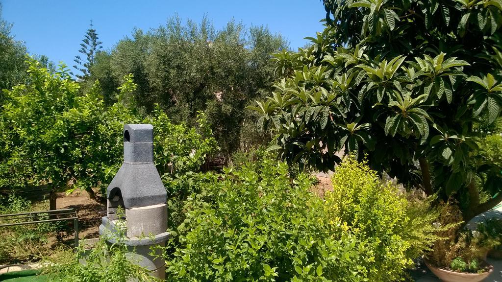 Monolocale Da Anna Lejlighed Porto Cesareo Eksteriør billede